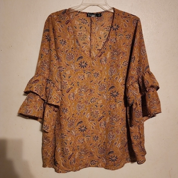 Cure Ruffled Sleeve Paisley V-Neck Blouse Size 3XL - Picture 1 of 8